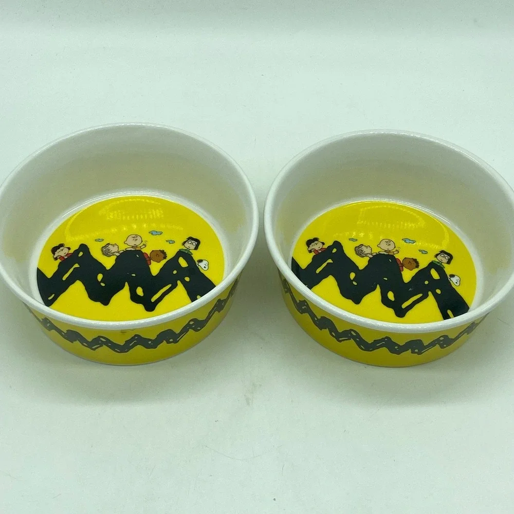 Peanuts Charlie Brown Zig Zag Ceramic Bowls Set of‎ 2 Gibson Yellow Black Gang